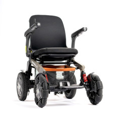 CADEIRA DE RODAS MOTORIZADA ADVENTURE - GRAF Á VISTA  R$32.400,00